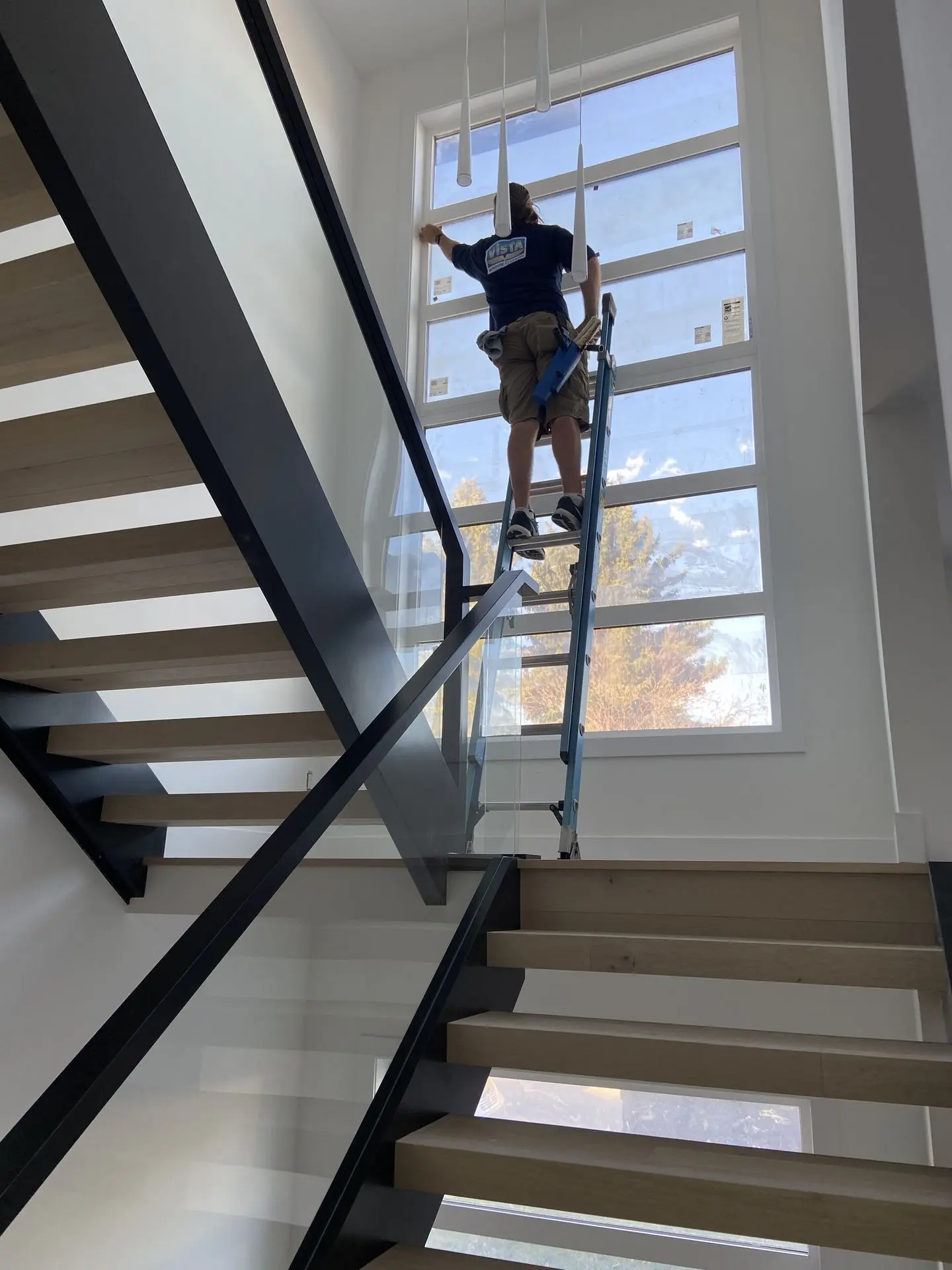 Post construction cleaning service